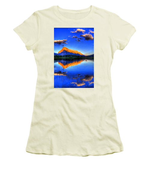 Blue Orange Mountain - Women's T-Shirt (Junior Cut)