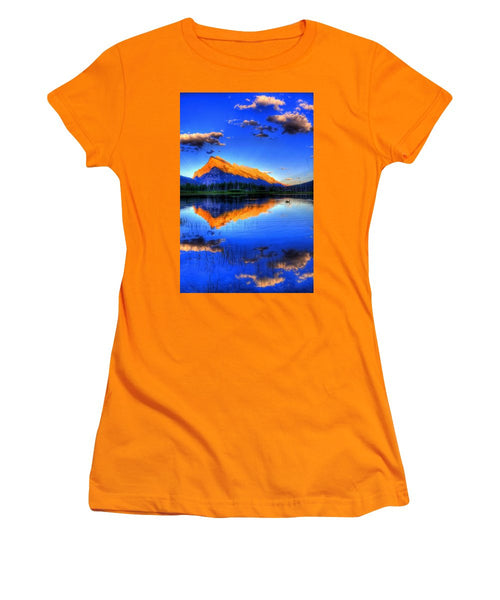 Blue Orange Mountain - Women's T-Shirt (Junior Cut)