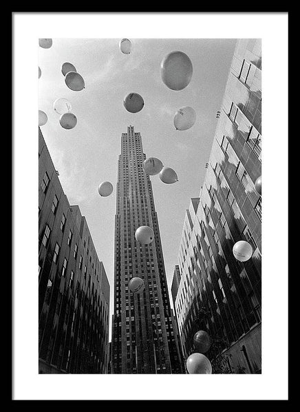 Fifth Avenue Fashion Fair - Framed Print
